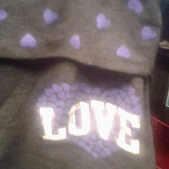 Purple heart Y2K fold over💜 love shorts - Picture 3 of 4